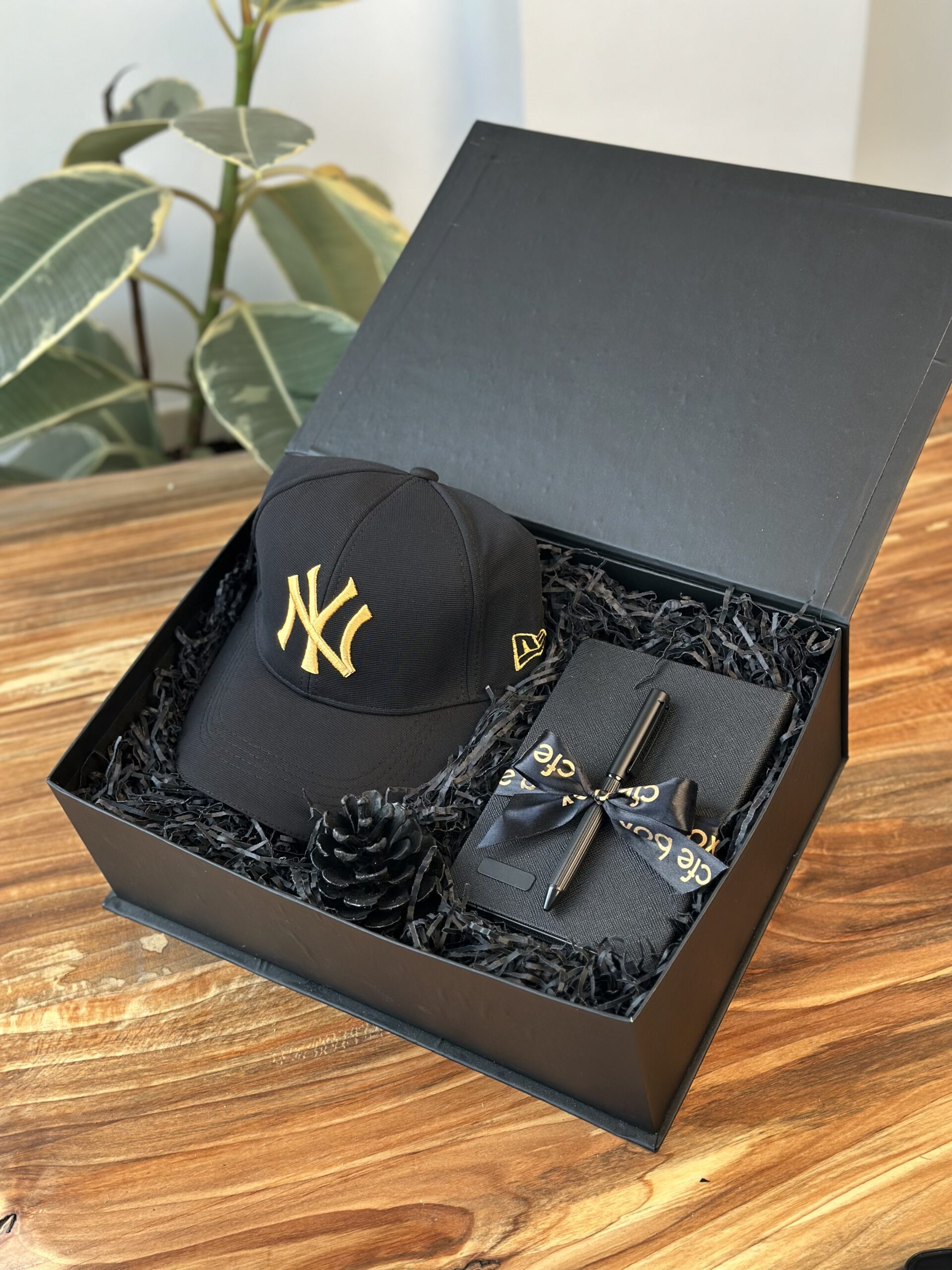 باکس هدیه مردانهM101