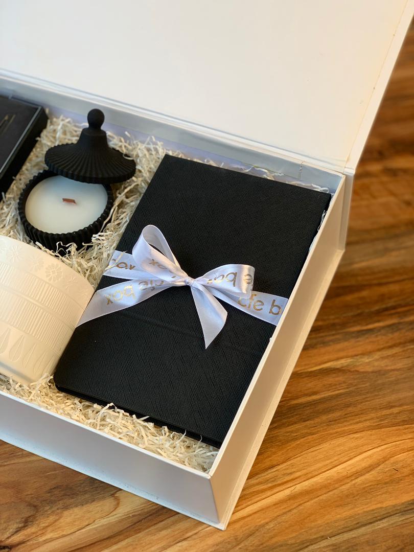 Alternative view of باکس هدیه دخترانهG102