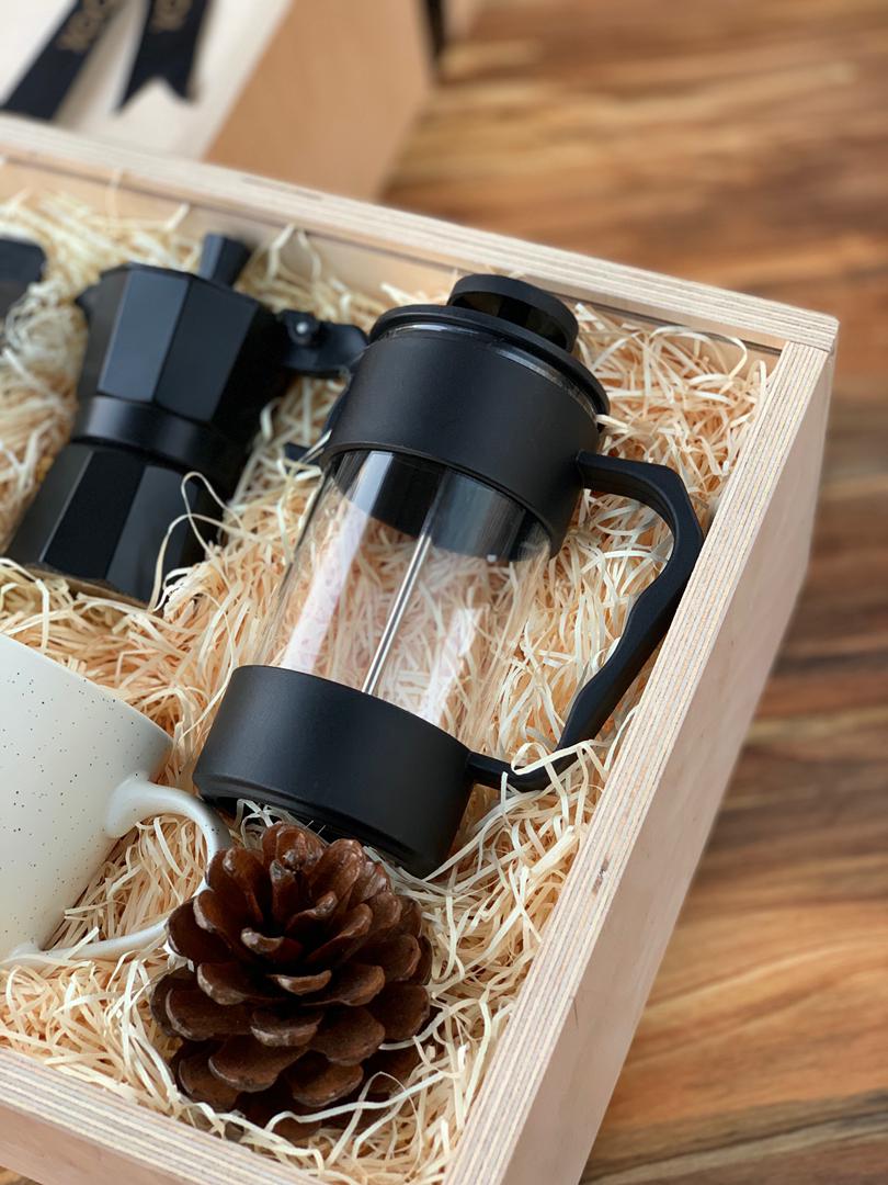 Alternative view of باکس هدیه مردانهM114