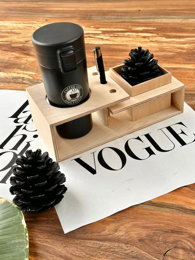 Alternative view of استند چوبی T110